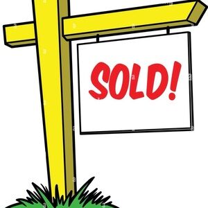 Traded- Louboutin Panettone Wallet